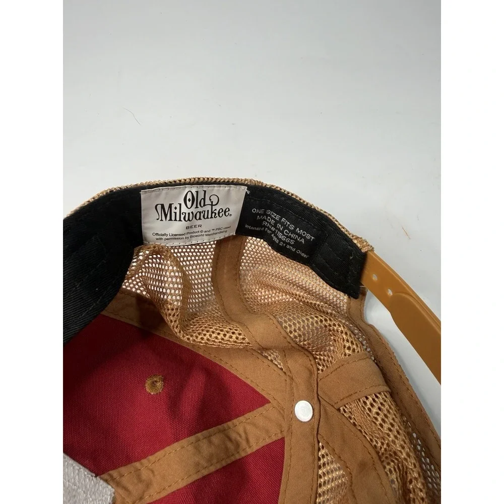 Old Milwaukee Beer Men's Mesh Back Snapback Hat Red/Brown
